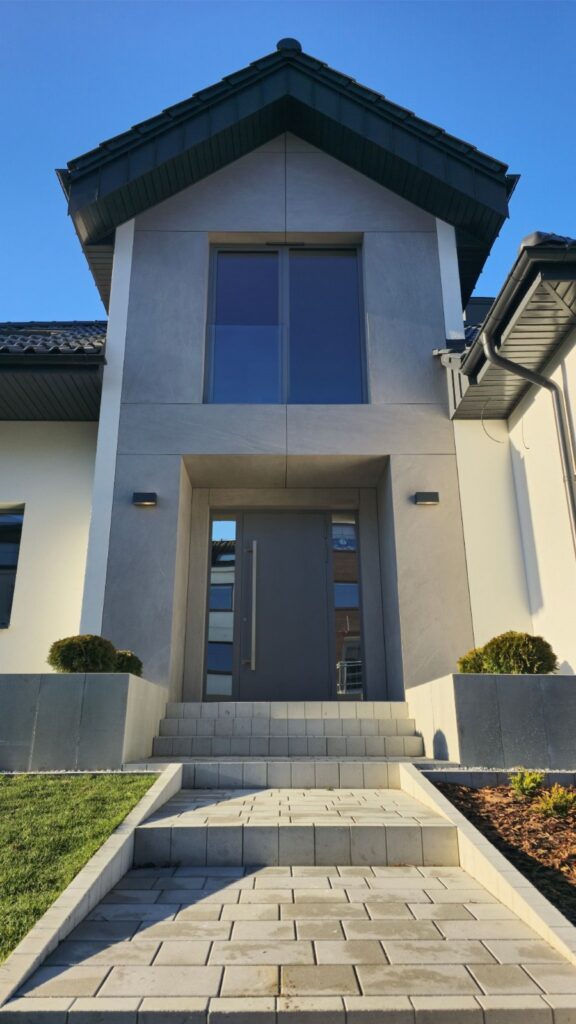Realisation of an aluminium joinery installation in a detached house using Aluprof MB 79N and MB 77HS systems