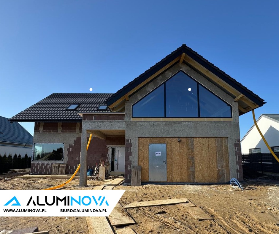 Trapezowe konstrukcje i duze przeszklenia 3